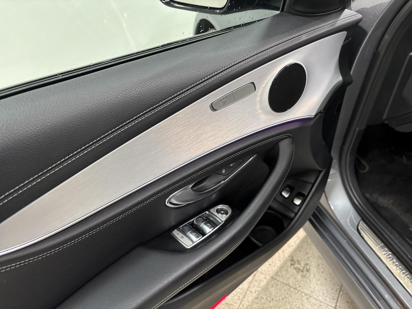 MERCEDES-BENZ E 2021