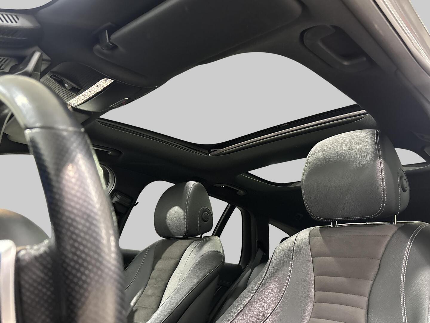 MERCEDES-BENZ E 2021