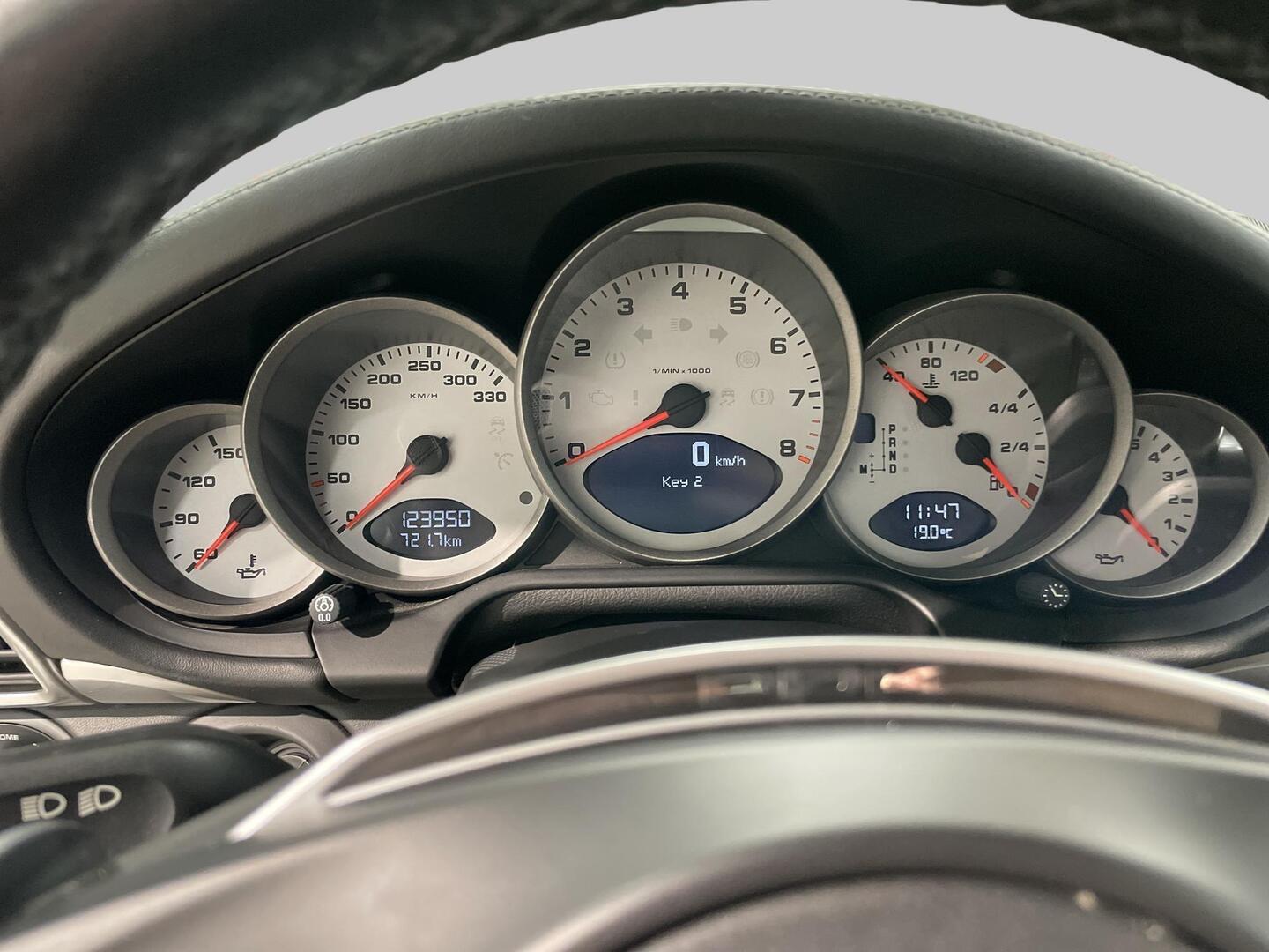 PORSCHE 911 2010