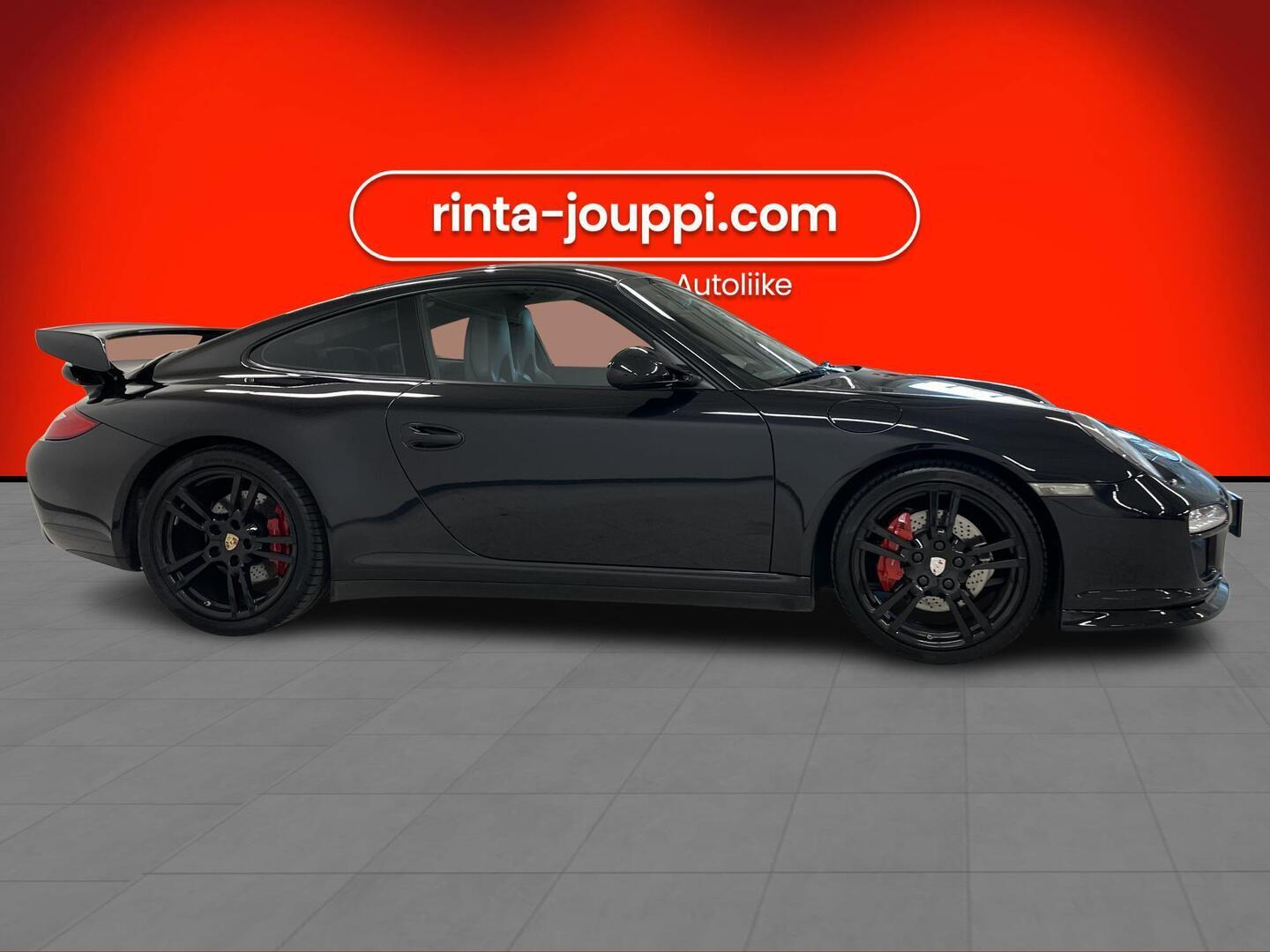 PORSCHE 911 2010
