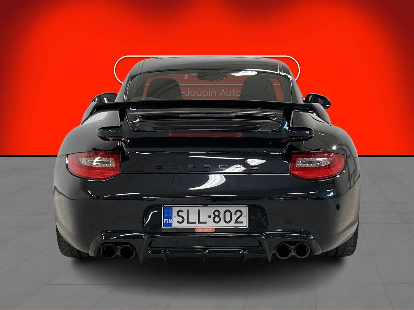 PORSCHE 911 2010