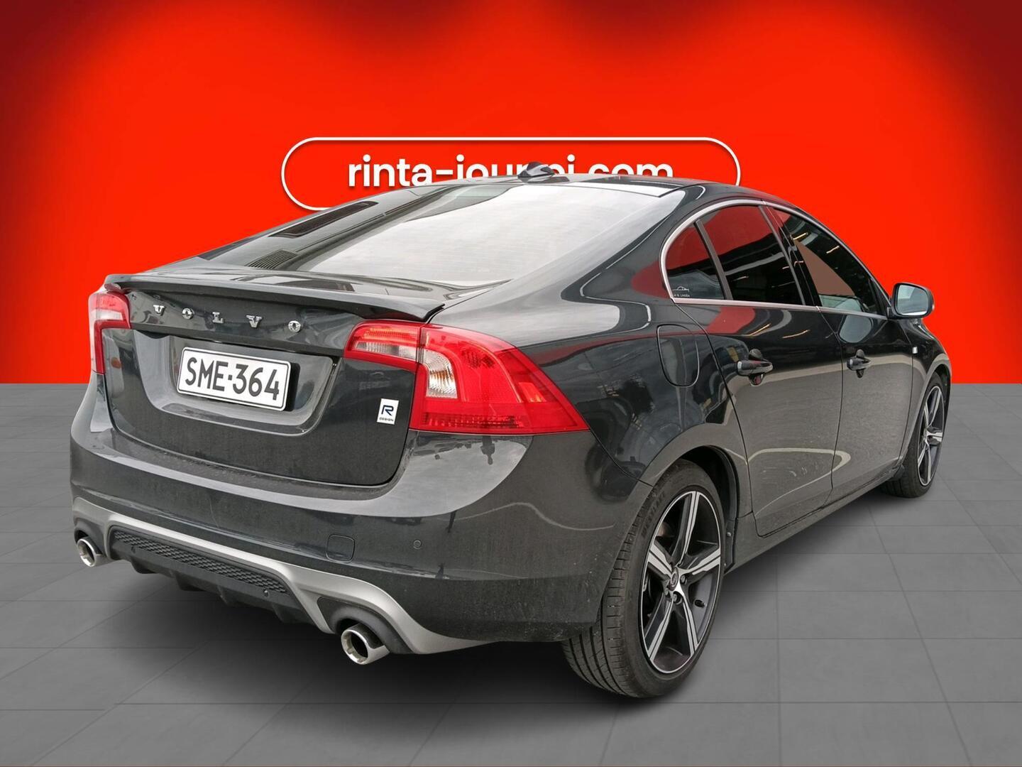 VOLVO S60 2015