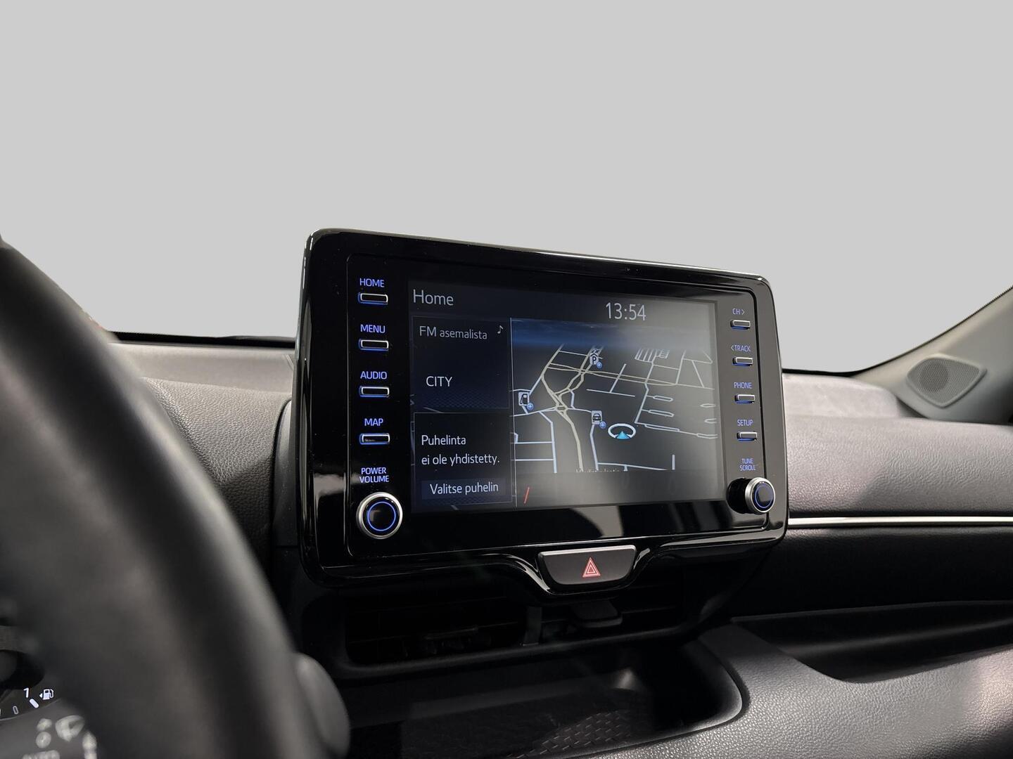 TOYOTA Yaris 2024