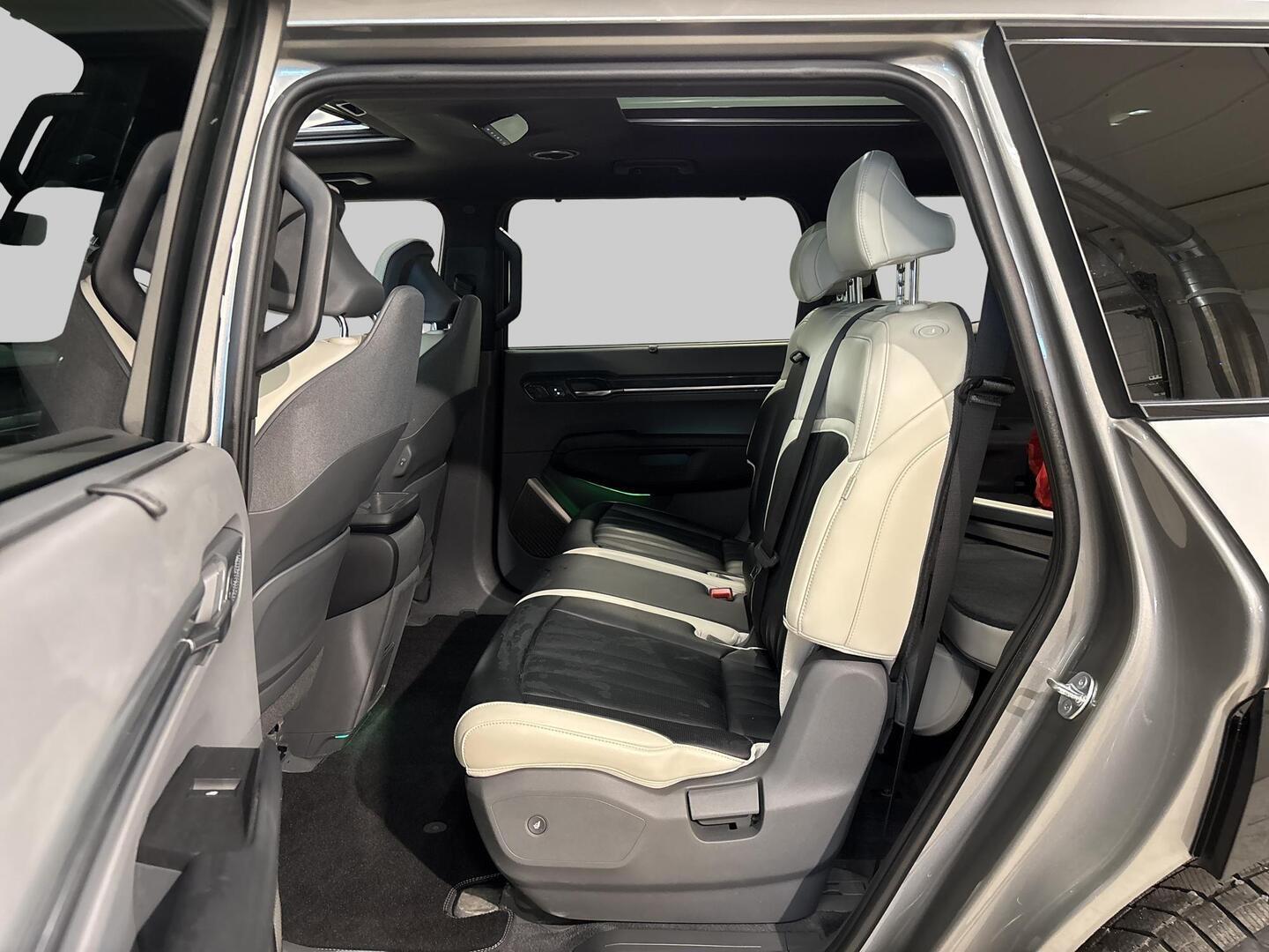 KIA EV9 2024