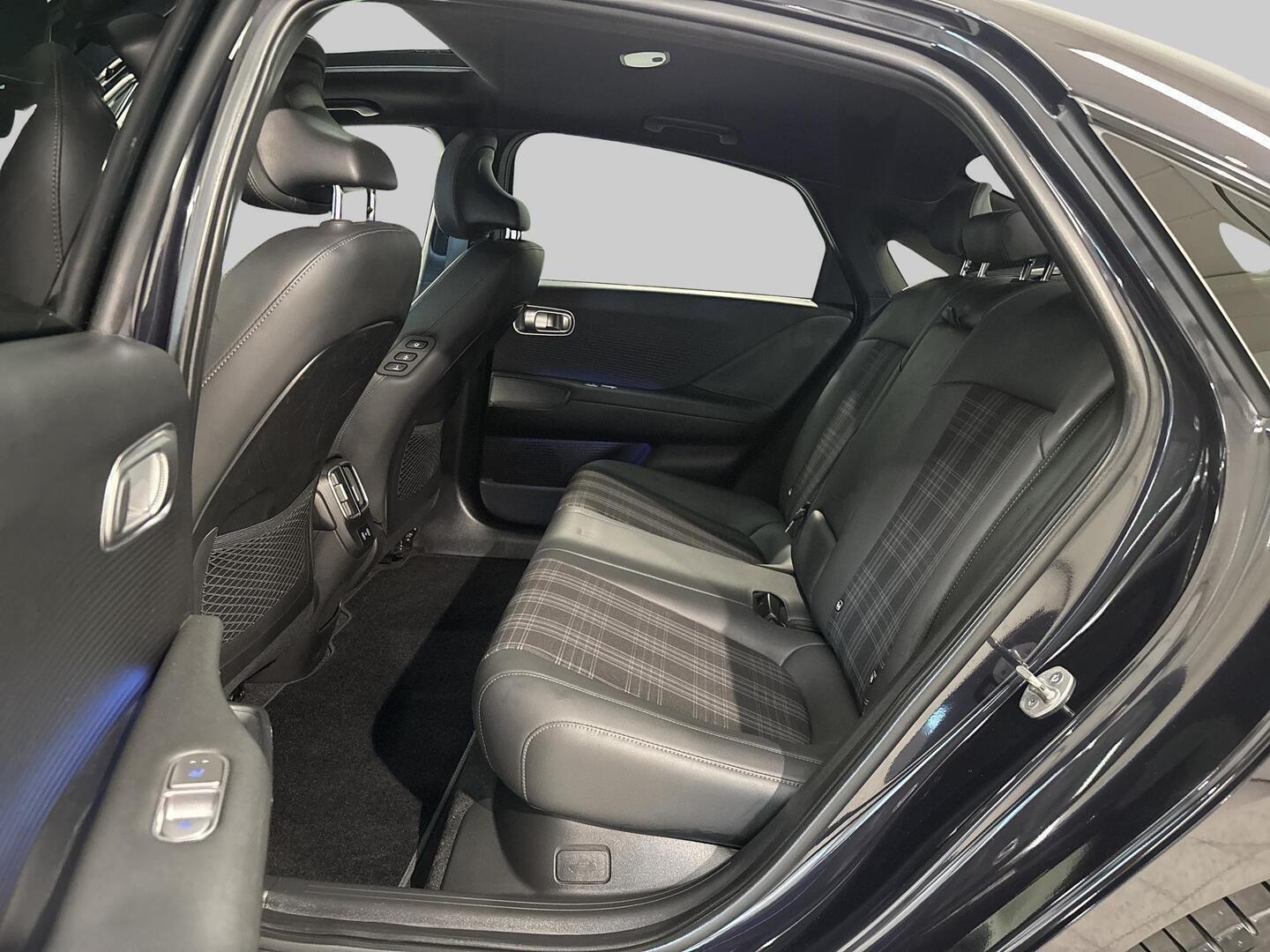 HYUNDAI IONIQ 6 2023