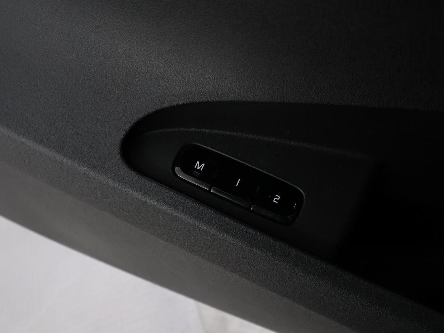 POLESTAR 2 2021