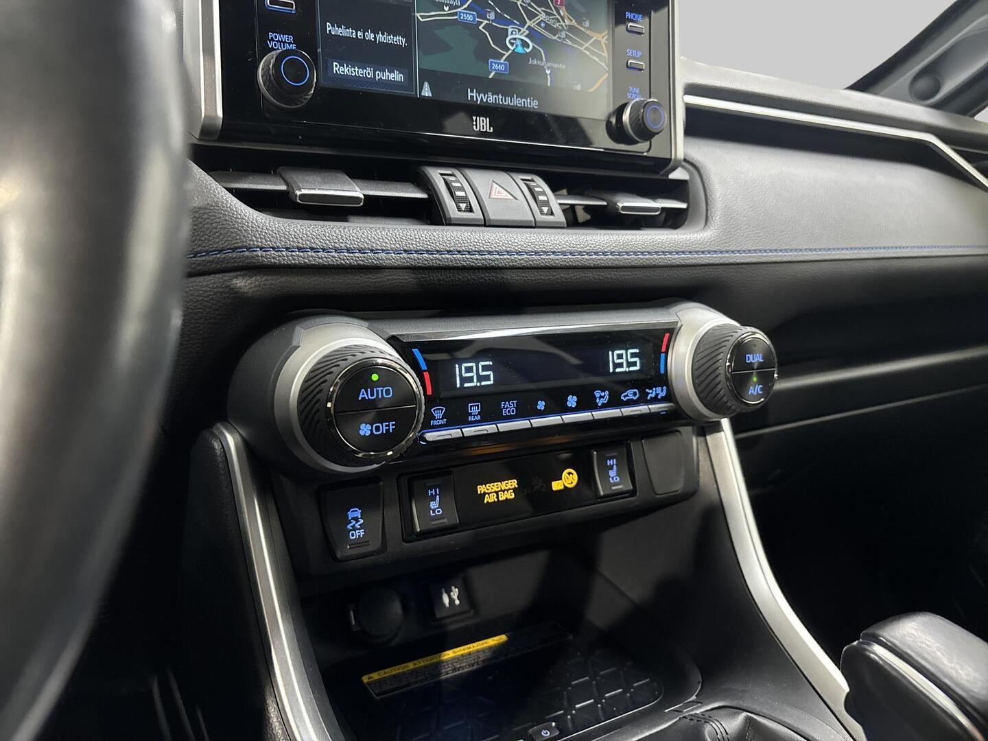 TOYOTA RAV4 2020