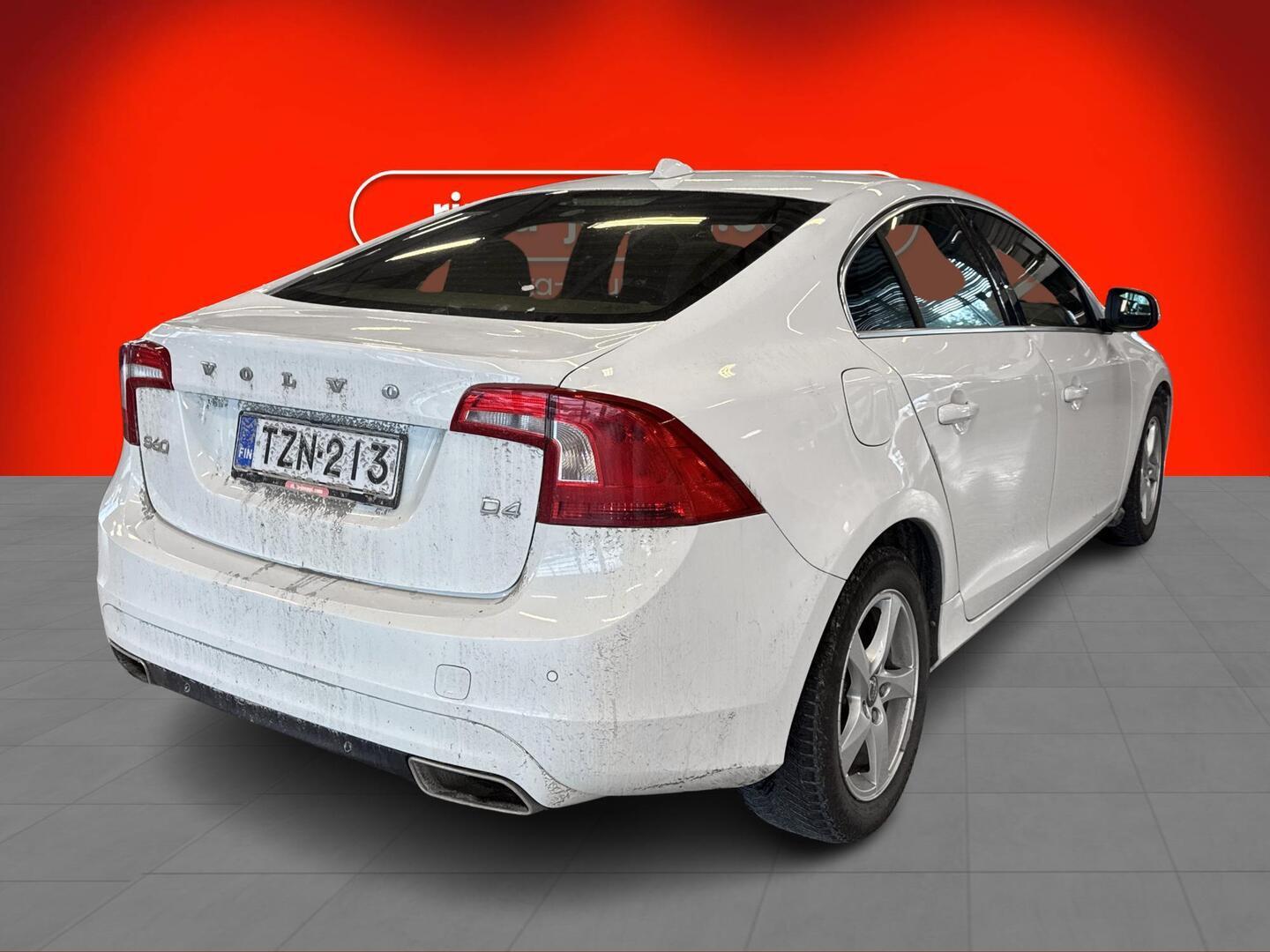 VOLVO S60 2014
