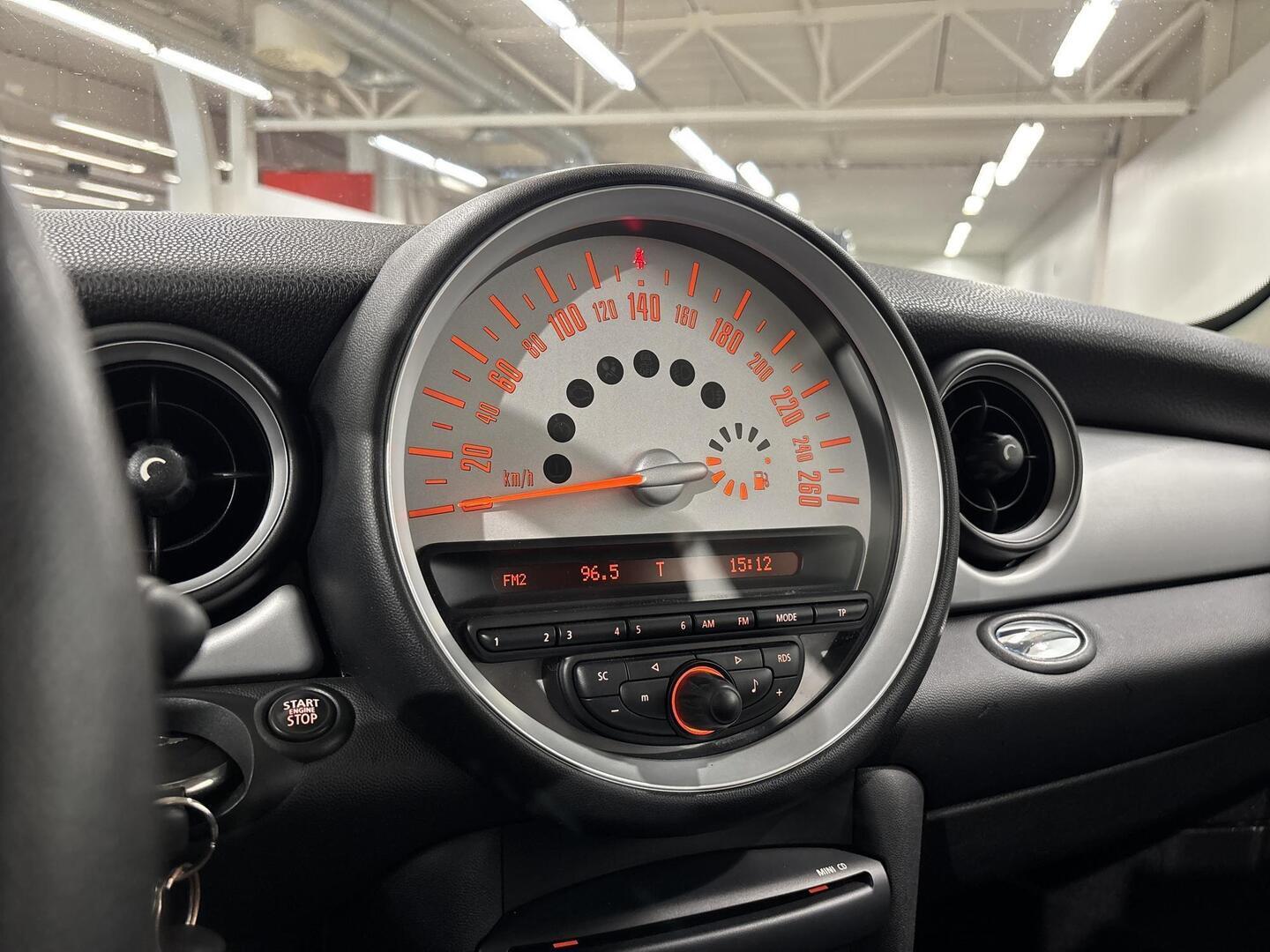 MINI Cooper 2013