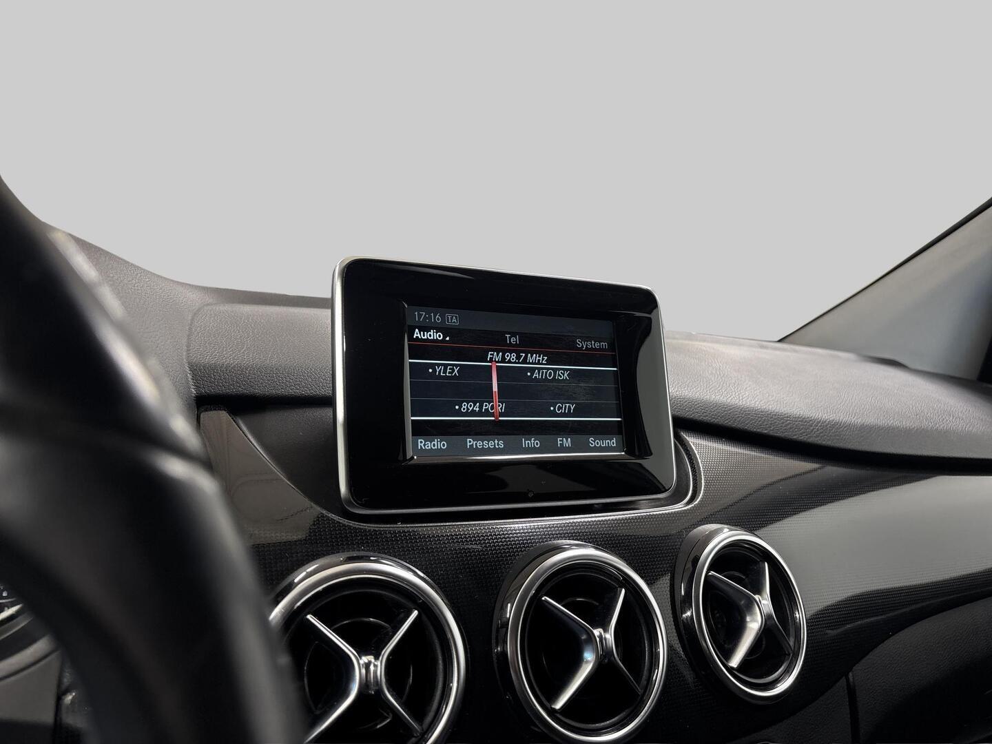 MERCEDES-BENZ B 2014