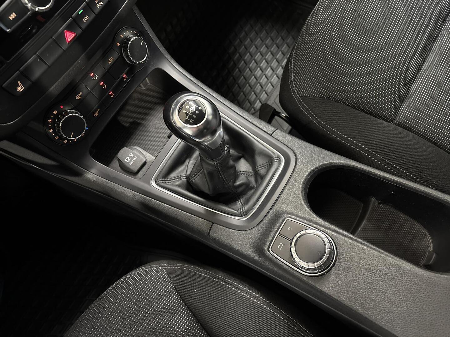 MERCEDES-BENZ B 2014