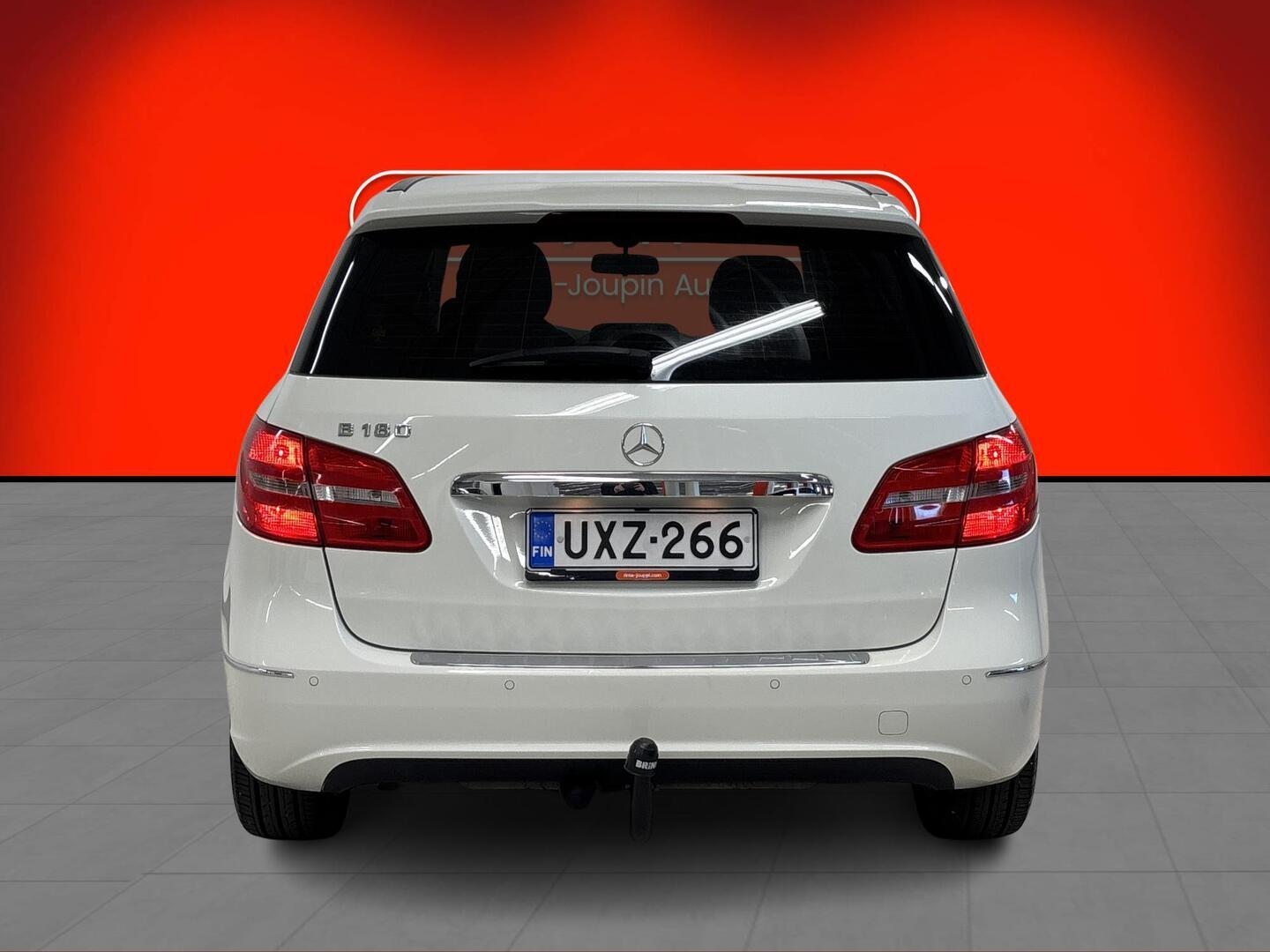 MERCEDES-BENZ B 2014