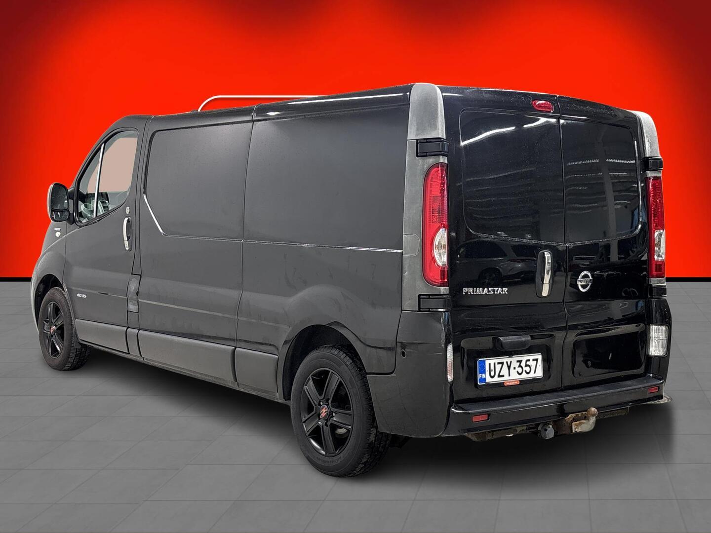 NISSAN Primastar 2012