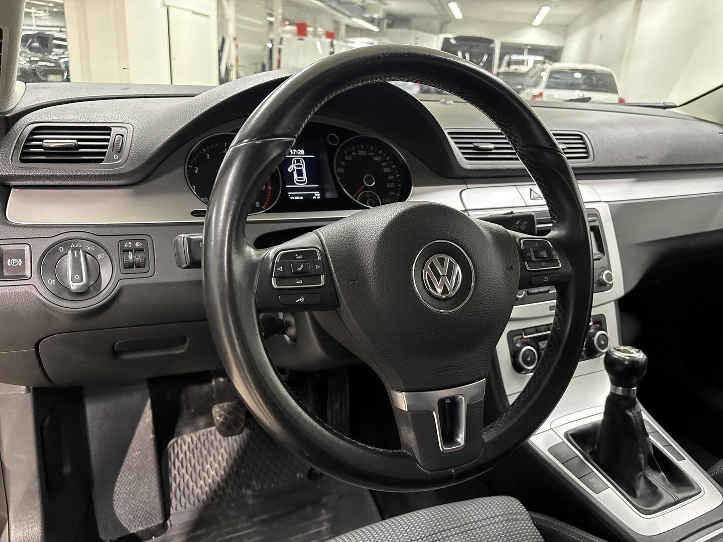 VOLKSWAGEN Passat CC 2009