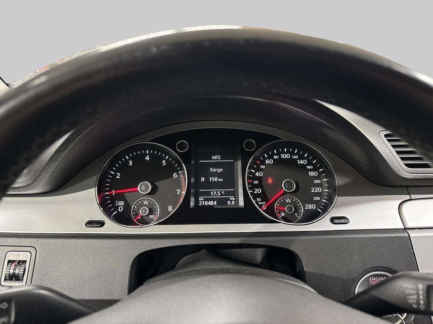 VOLKSWAGEN Passat CC 2009