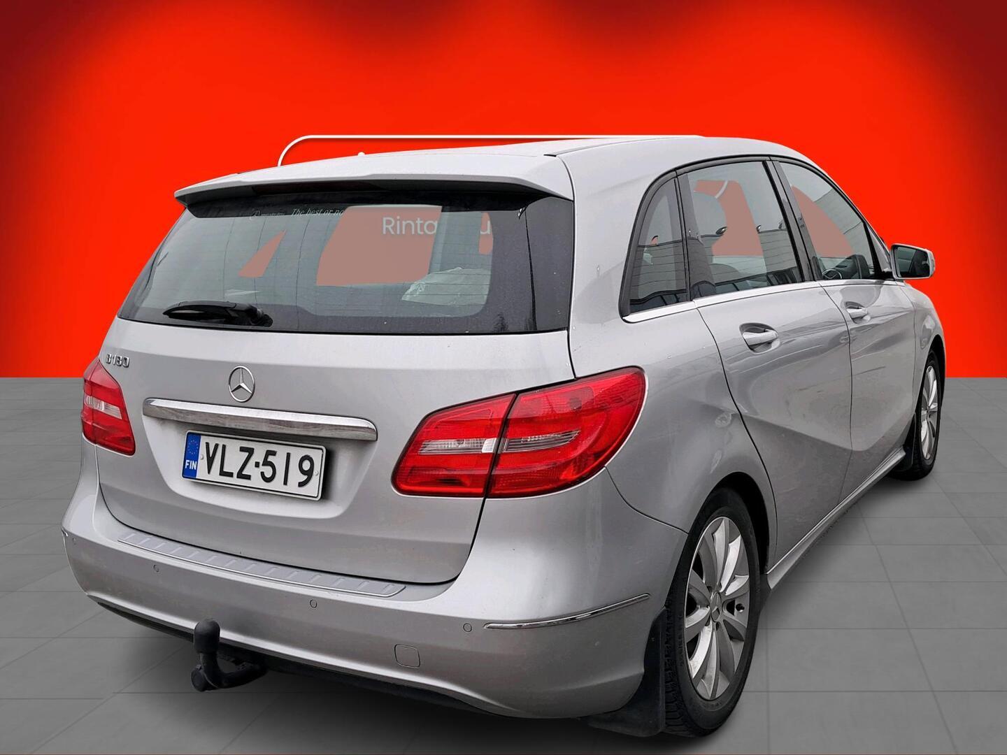 MERCEDES-BENZ B 2013