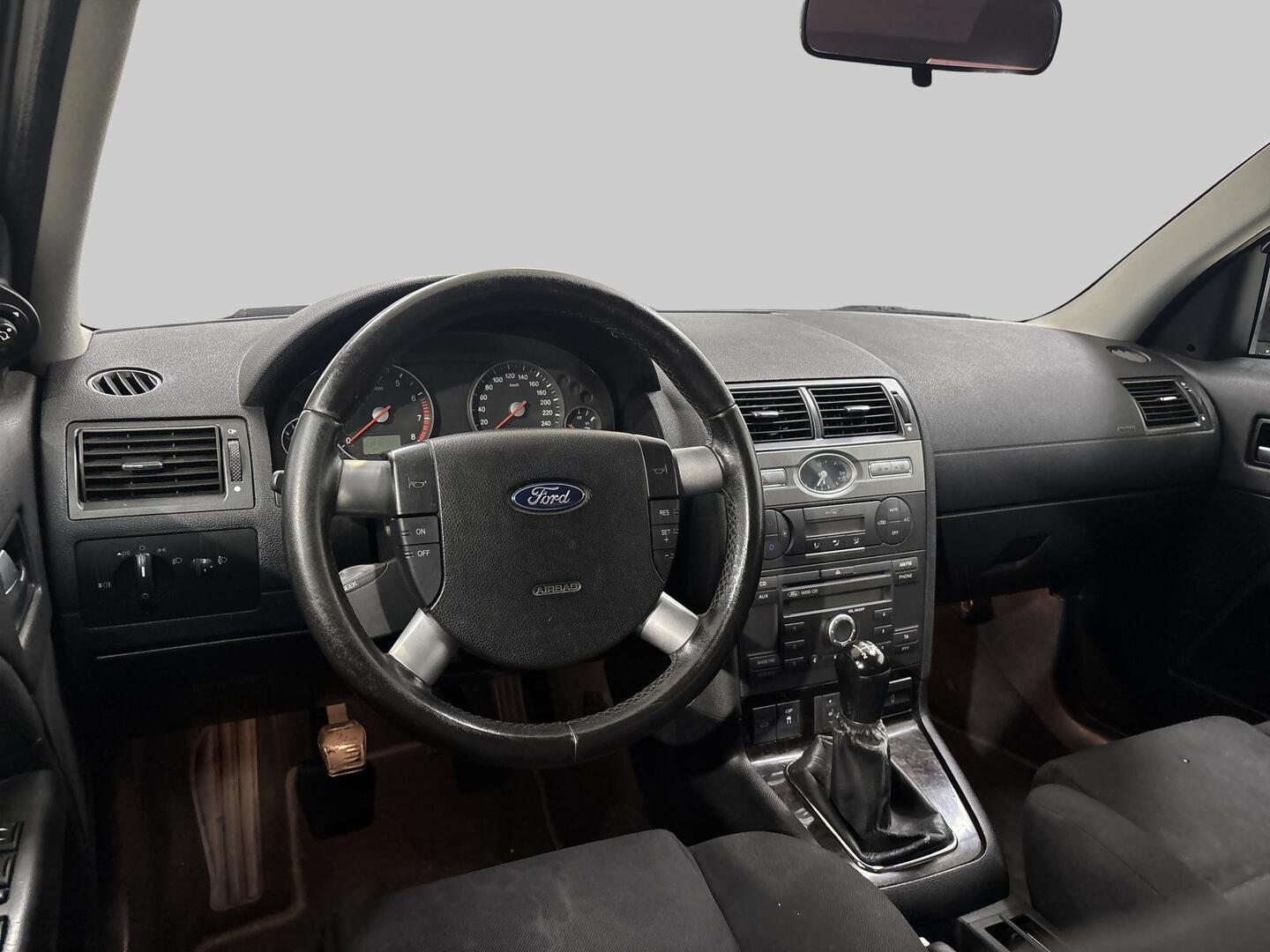 FORD Mondeo 2004