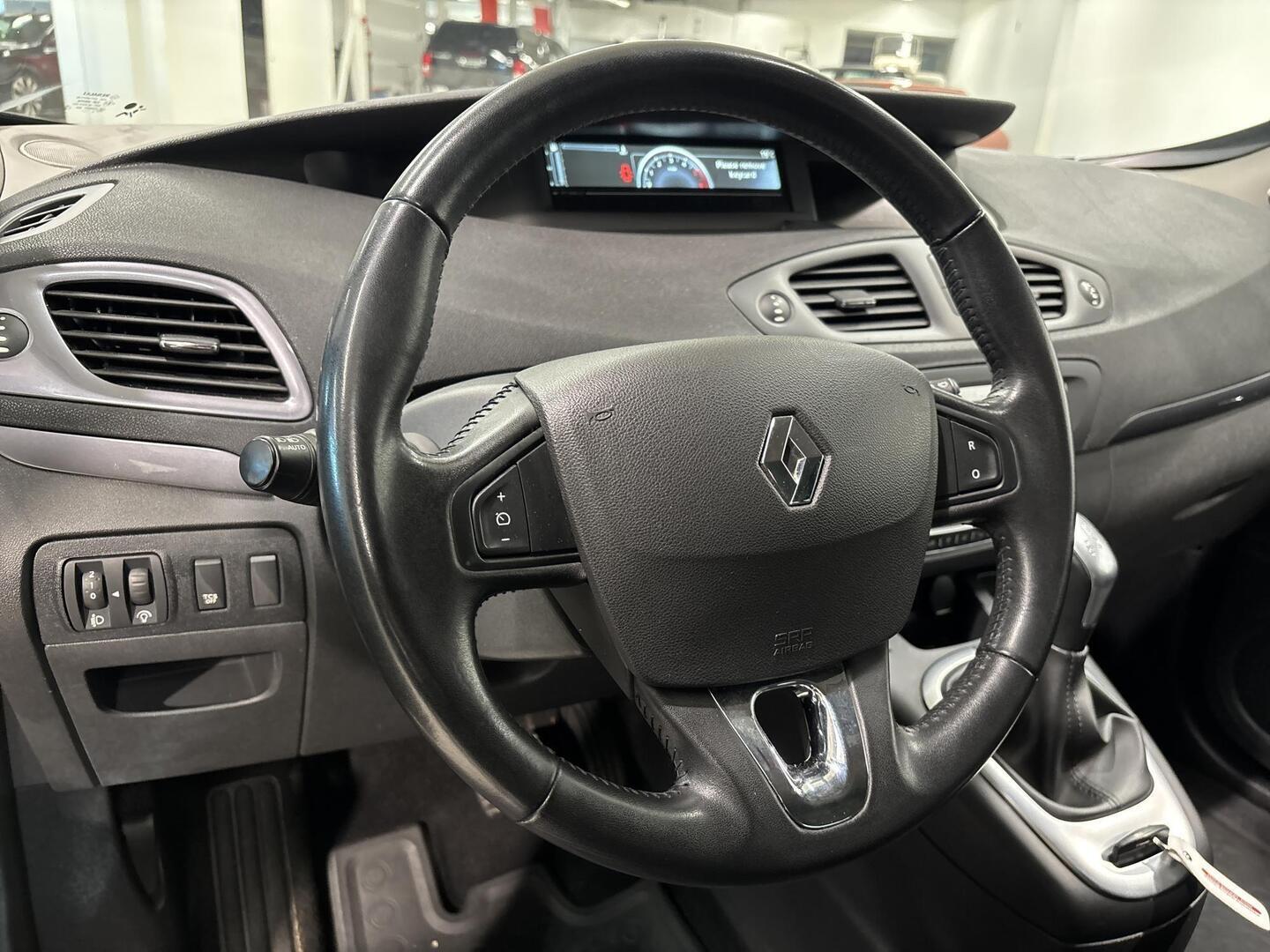 RENAULT Grand Scenic 2015