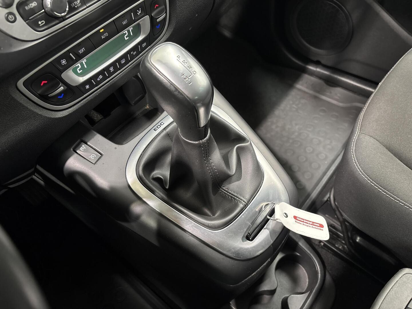 RENAULT Grand Scenic 2015