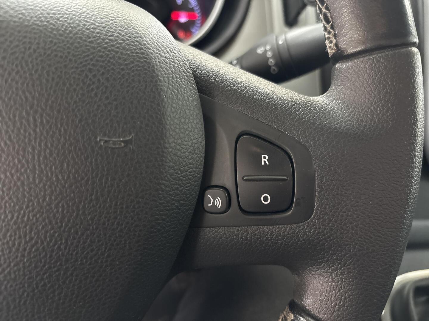 RENAULT Trafic 2018