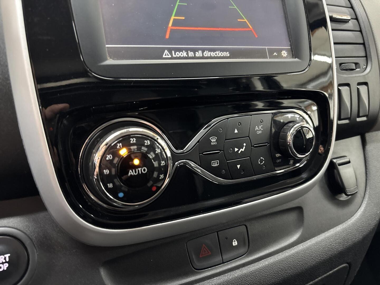 RENAULT Trafic 2018