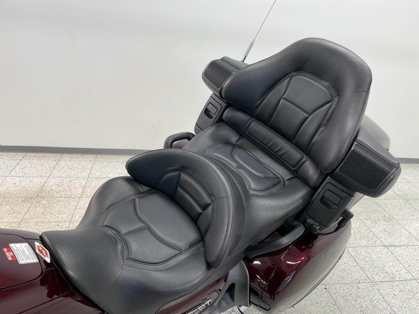 HONDA GL 2007
