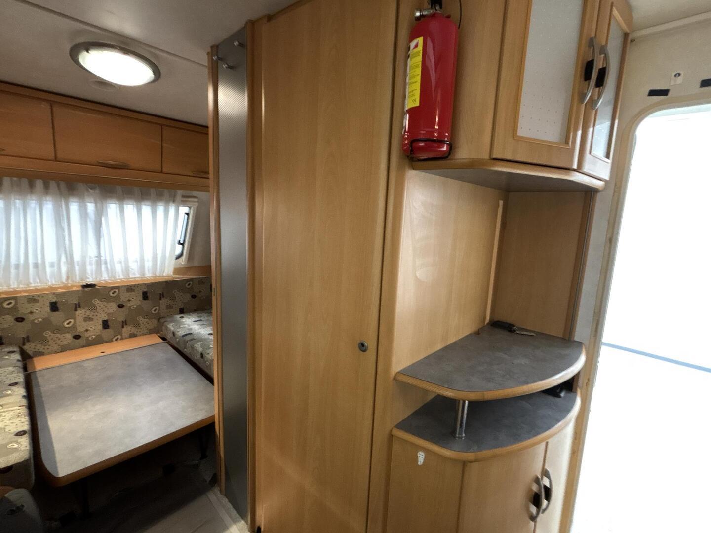 HYMER Eriba Nova 2000
