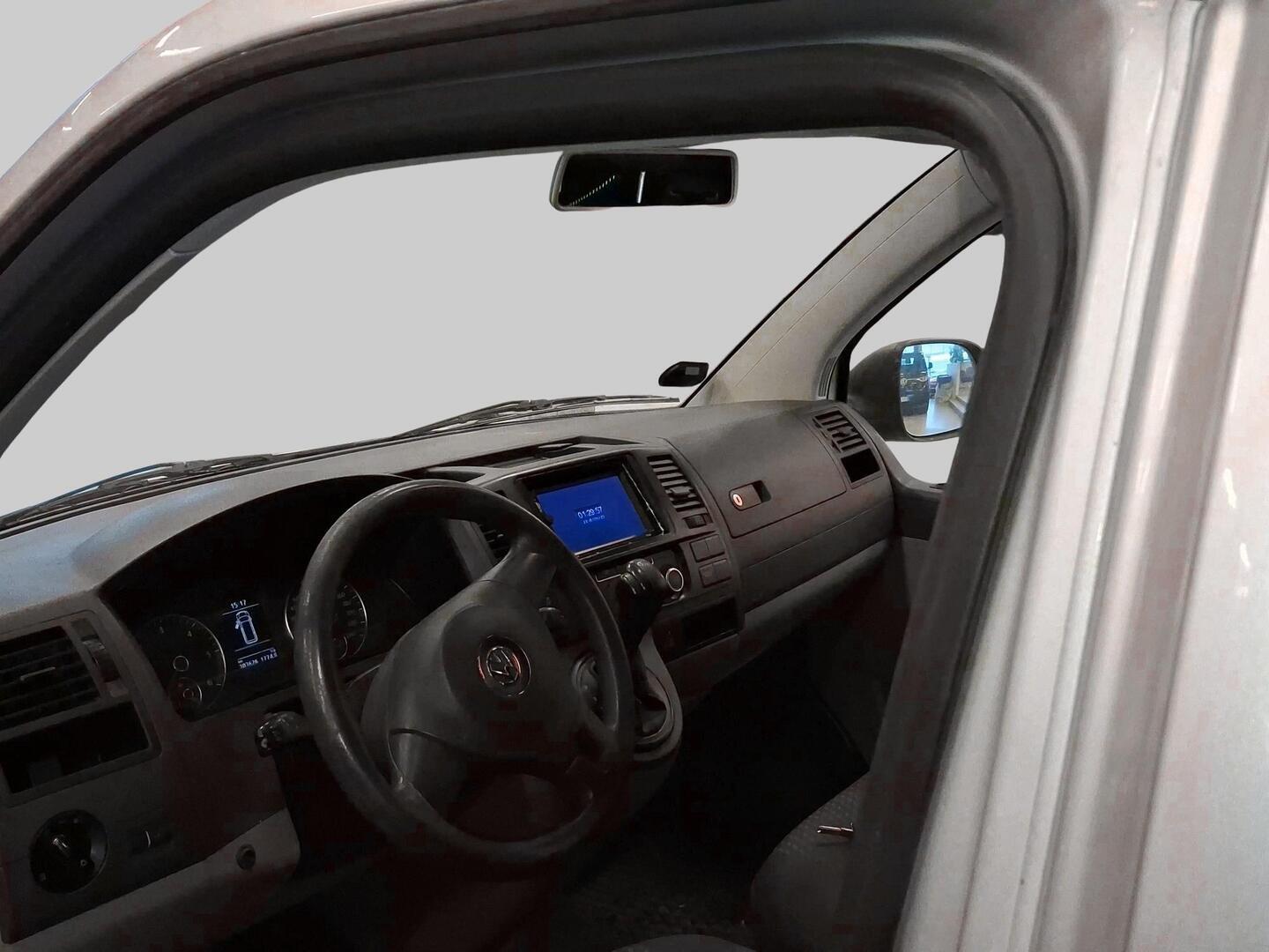 VOLKSWAGEN Transporter 2013