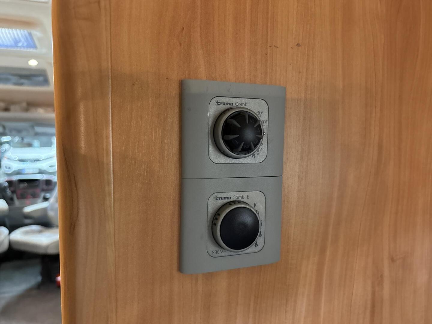 ADRIA Coral Red 2009