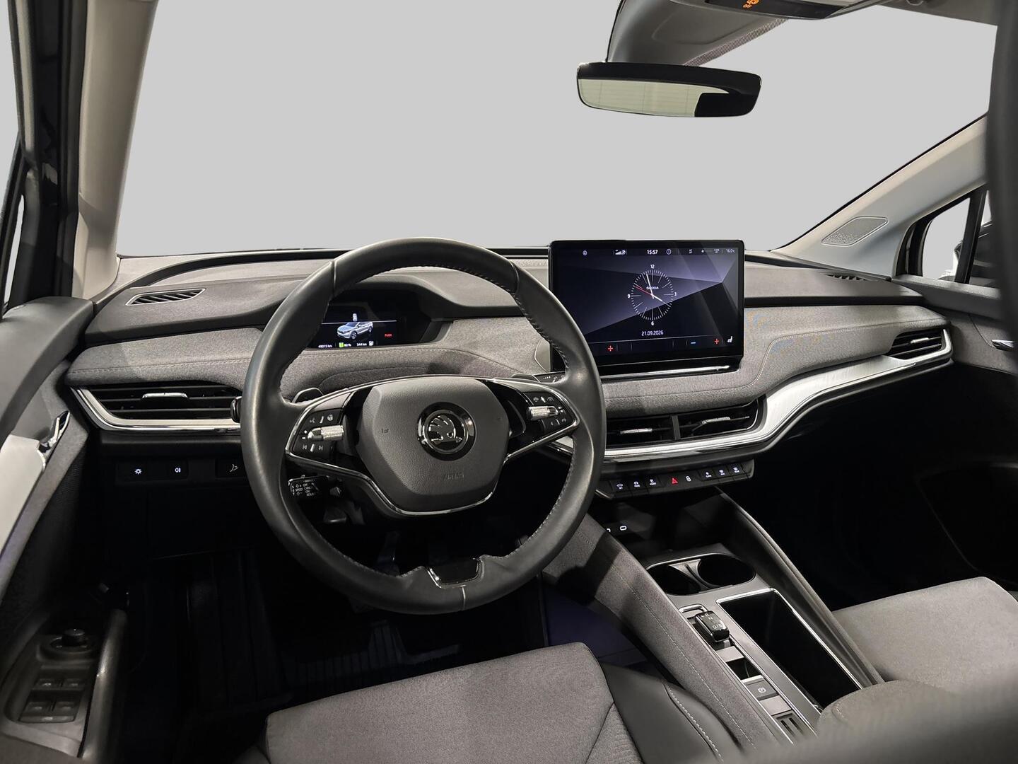 SKODA Enyaq 2023