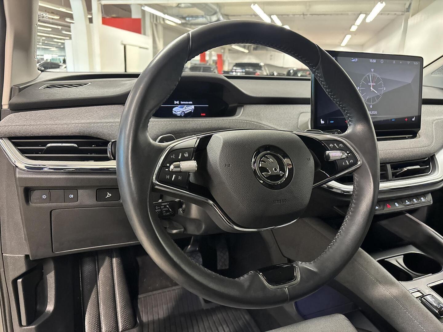 SKODA Enyaq 2023