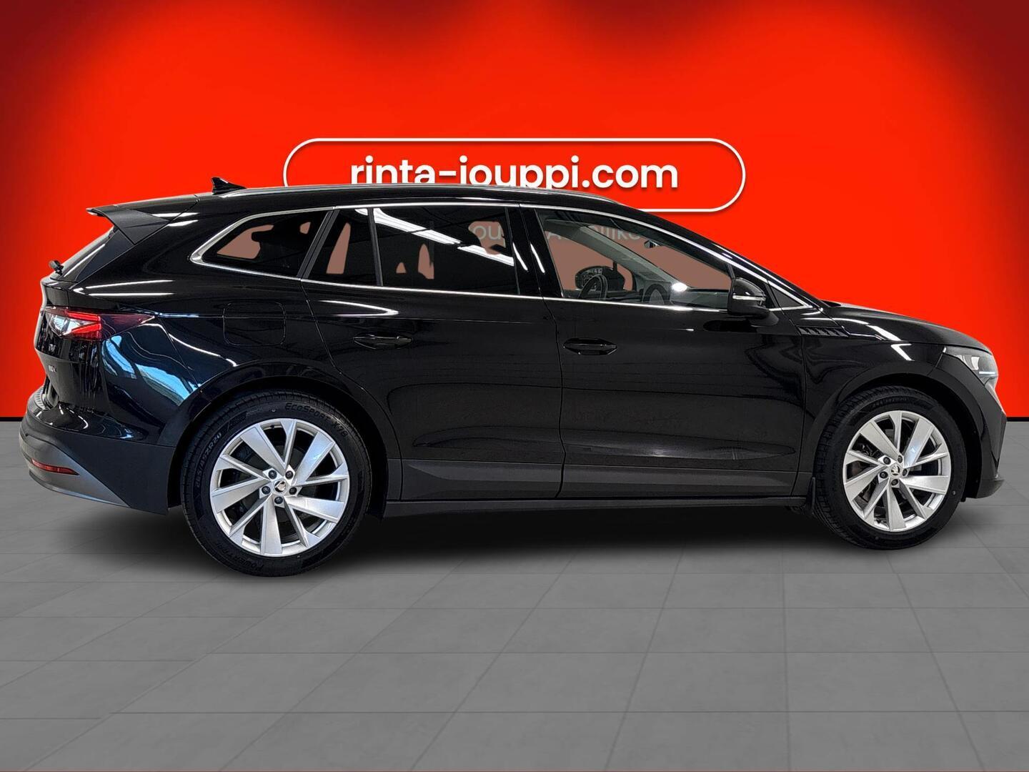 SKODA Enyaq 2023