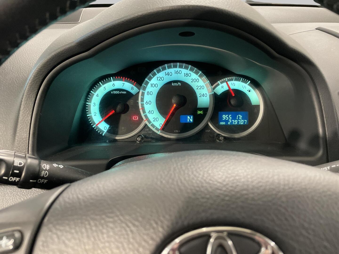 TOYOTA Corolla Verso 2007