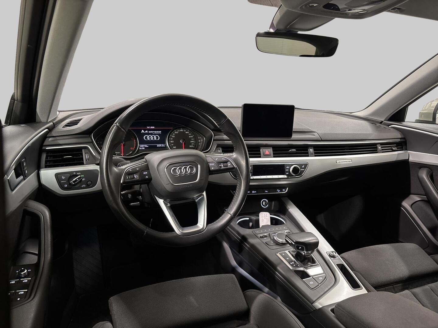 AUDI A4 allroad quattro 2017