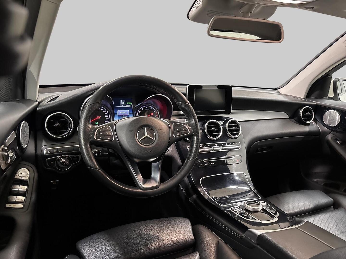 MERCEDES-BENZ GLC 2018