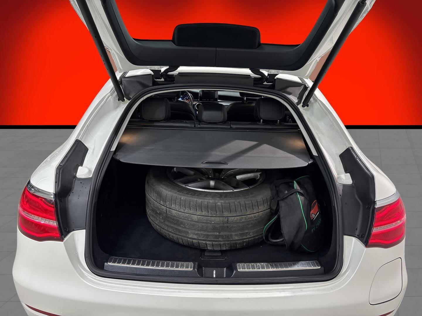 MERCEDES-BENZ GLC 2018