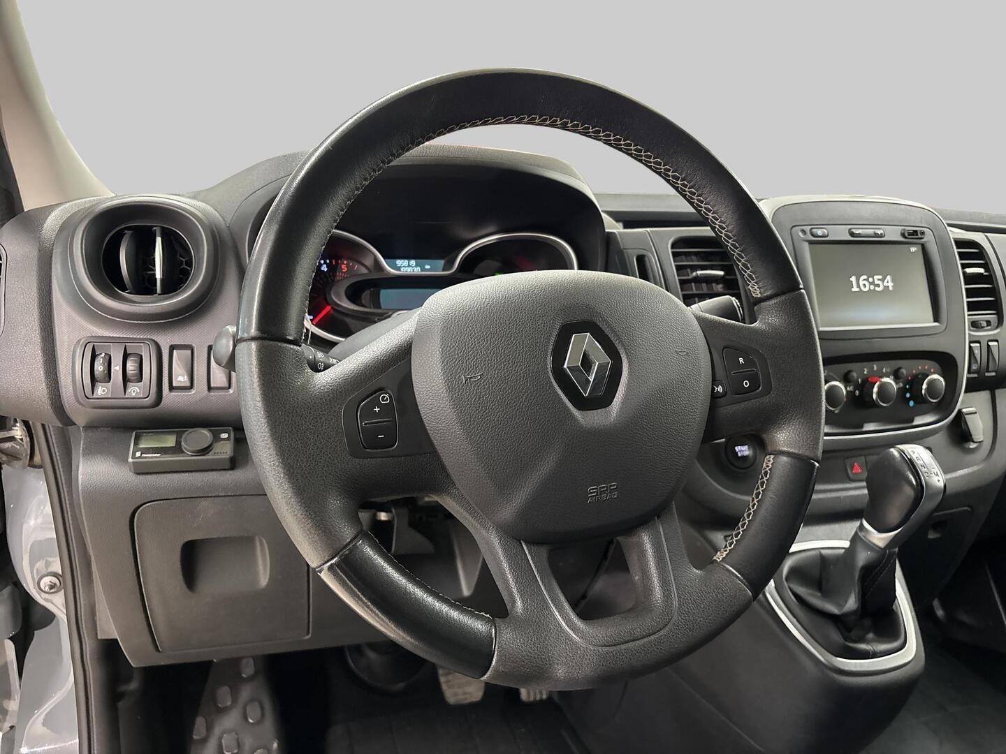 RENAULT Trafic 2020