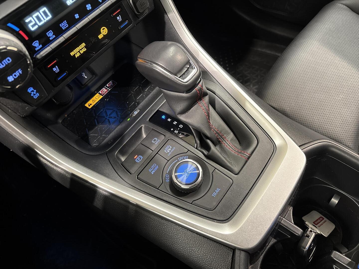 TOYOTA RAV4 Plug-in 2022