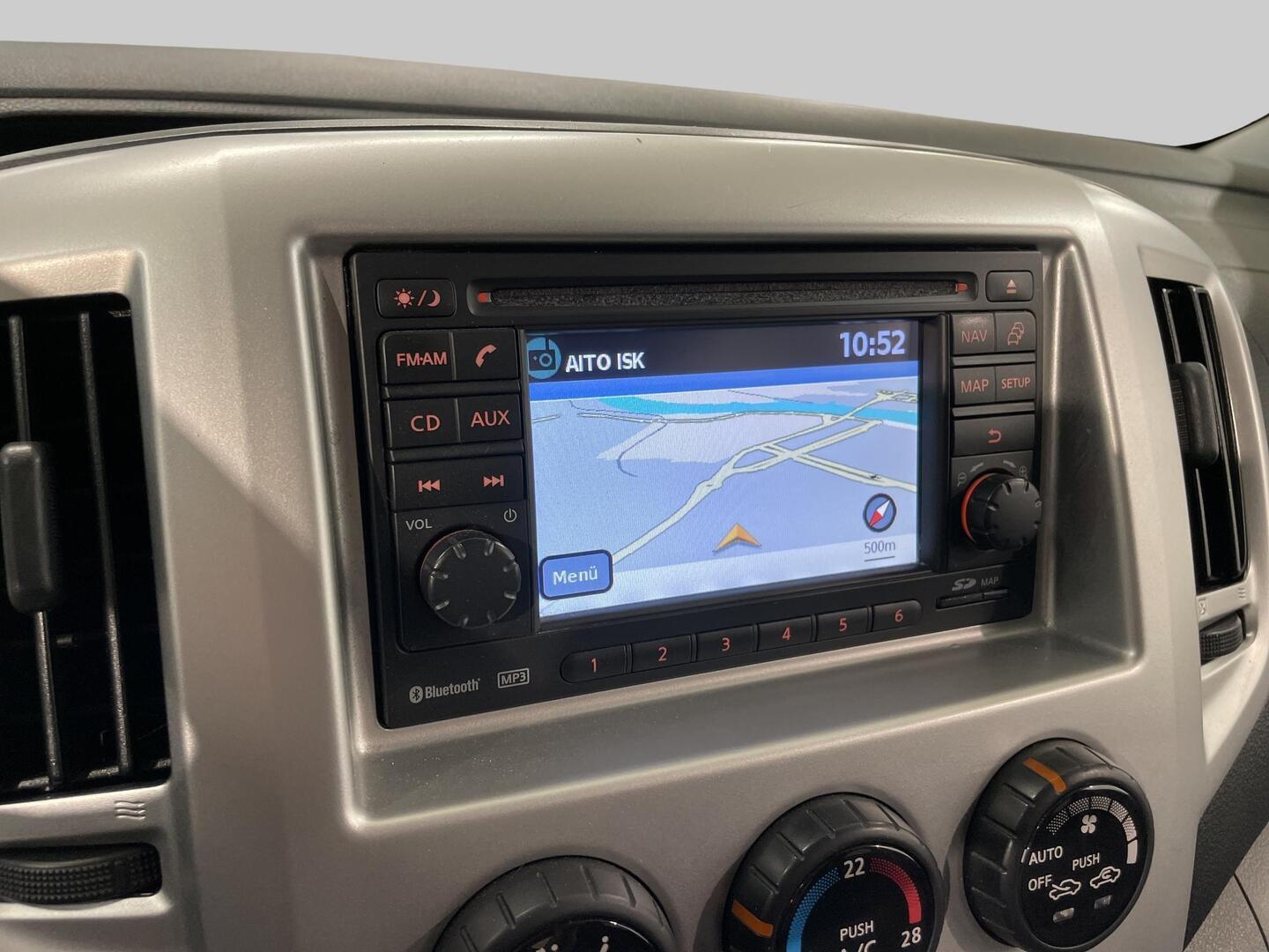 NISSAN NV200 2013