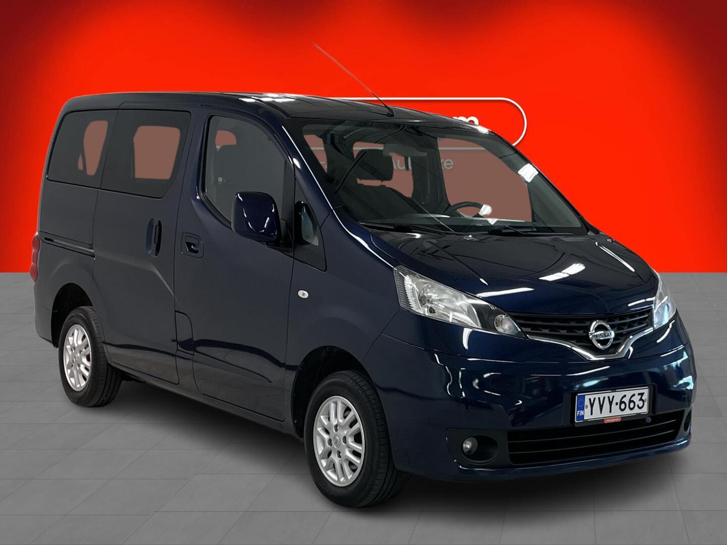 NISSAN NV200 2013