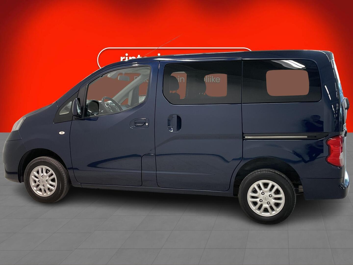 NISSAN NV200 2013