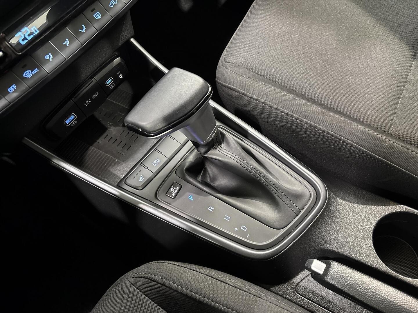 HYUNDAI i20 Hatchback 2024