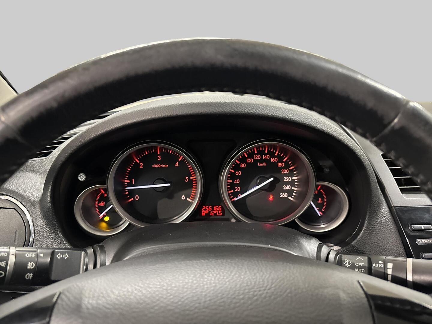 MAZDA 6 2011