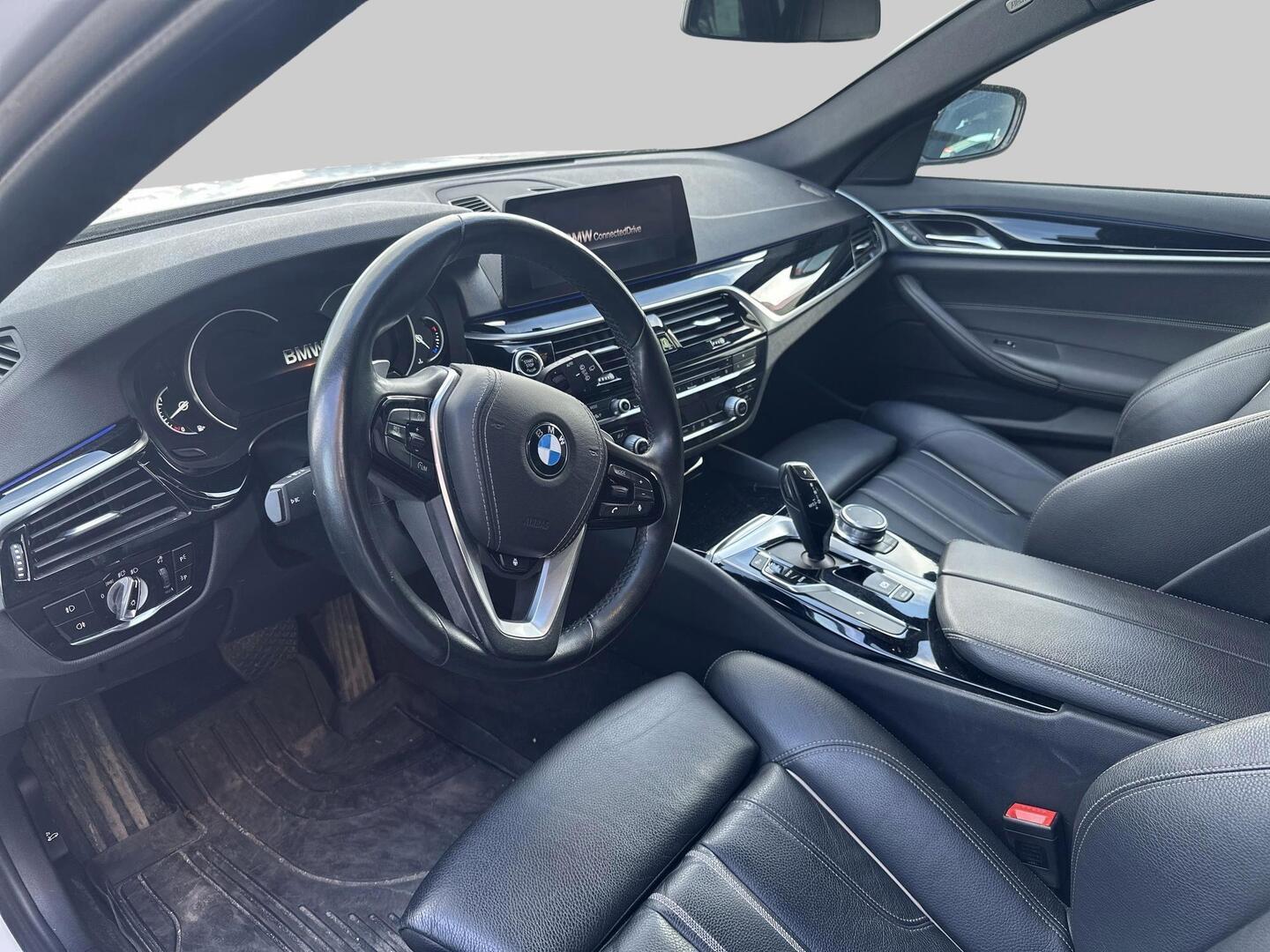 BMW 530 2019