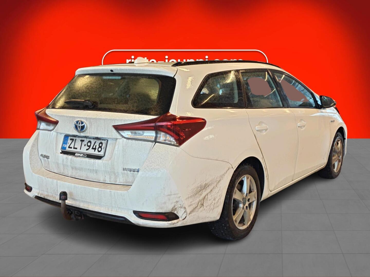 TOYOTA Auris 2018