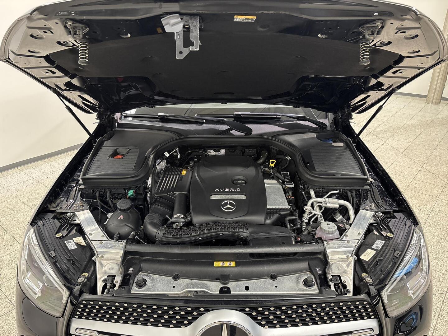 MERCEDES-BENZ GLC 2020