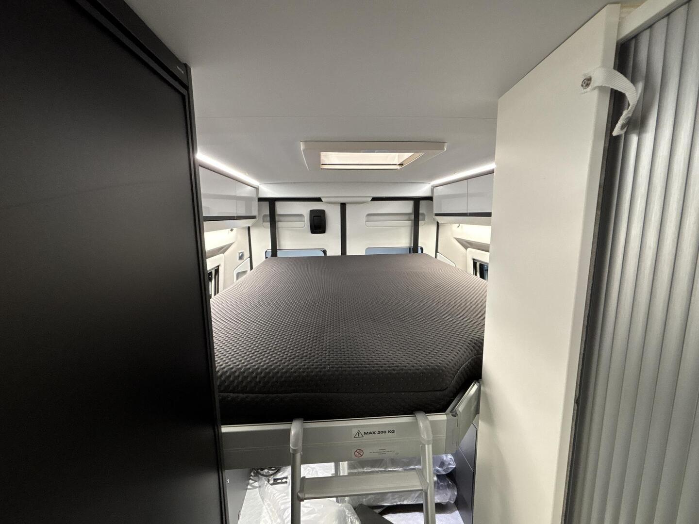 ADRIA Twin 640 SGX Supreme 2023