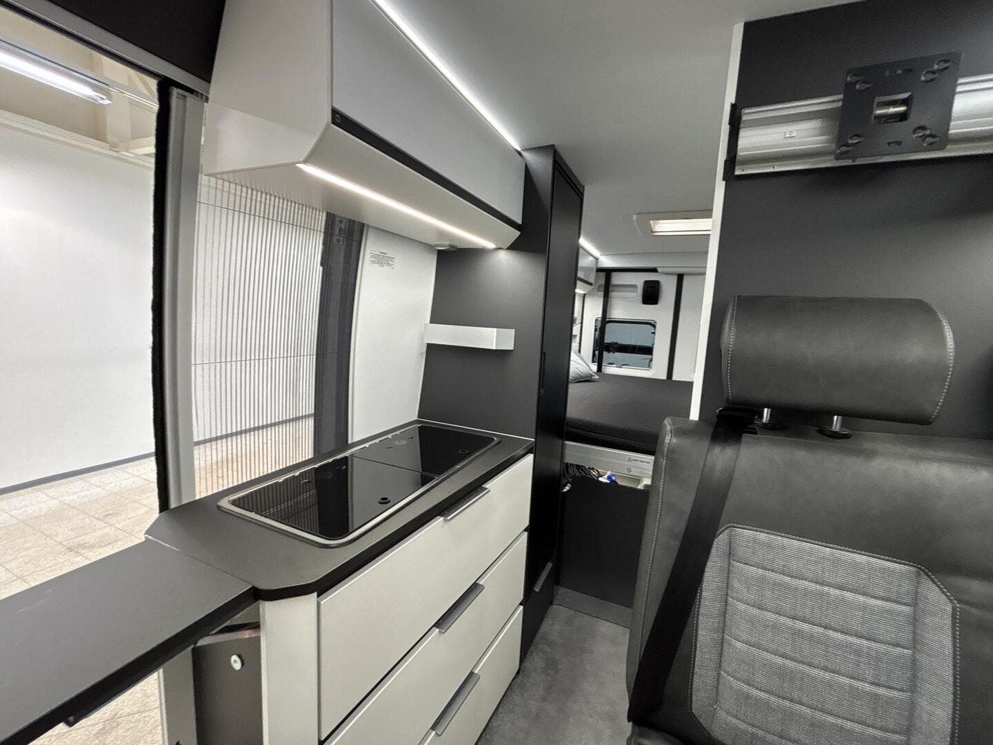 ADRIA Twin 640 SGX Supreme 2023