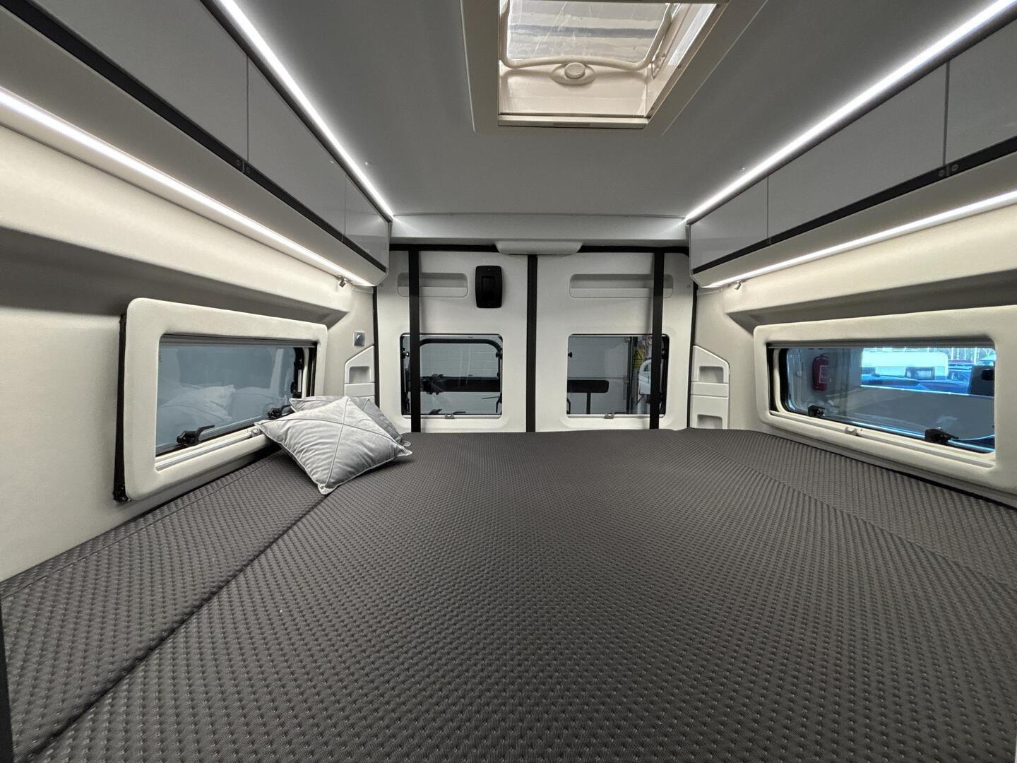 ADRIA Twin 640 SGX Supreme 2023