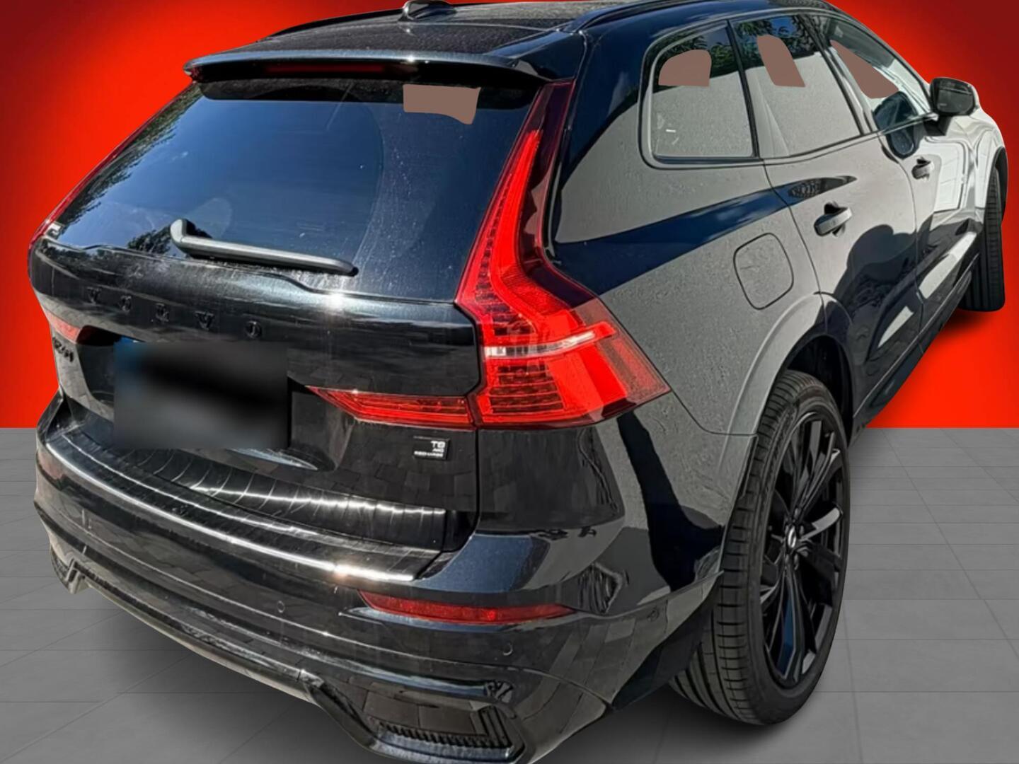 VOLVO XC60 2024